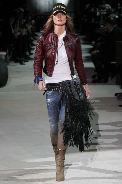 Look 1